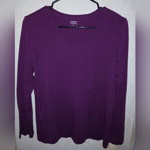 3/$15 Ladies Long Sleeve Tops